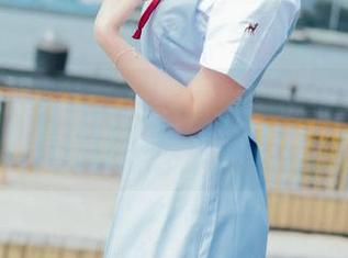 BoLoli菠萝社 – 在线图集：柳侑绮的夏日风情，我觉得这盒冰淇淋有点小失色了