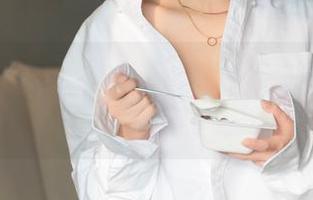 高清福利！Hyoyeon(김효연)直言不讳，“我跟妹妹完全是相反的生物！”