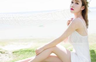 MiStar魅妍社 – 看！最新的“大奶昔Kyra”美腿图片又来了，这腿果然可以和我的热狗相媲美！