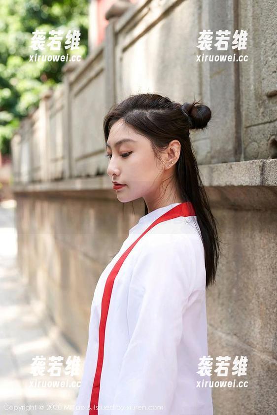 MiiTao蜜桃社 - 如果天台能说话，李颖诗的合集一定是录音带！