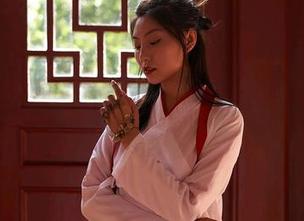 MiiTao蜜桃社 – 蜜蕊Mary在浴室：这个在线写真，拍得比你的家还精彩？