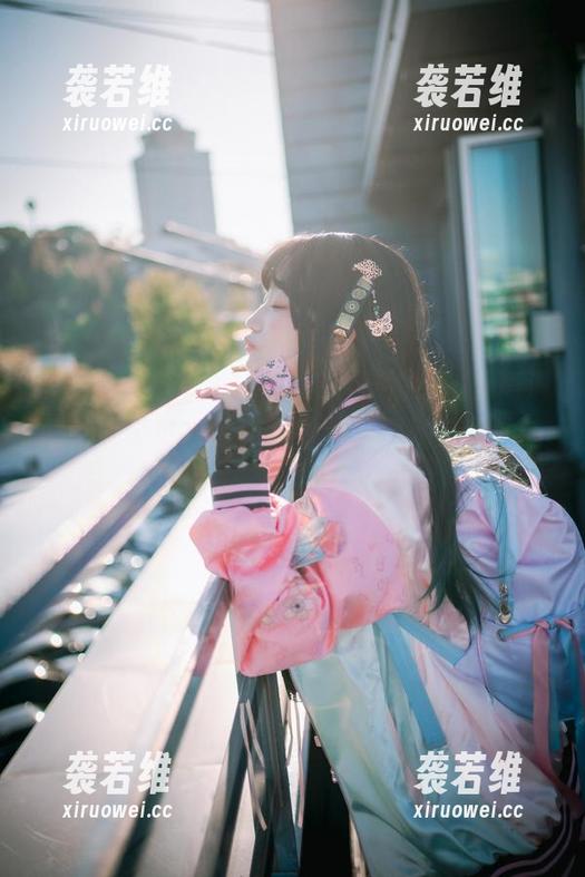 Mimmi(밈미)的DJAWA宠物女孩，高清照片，吸引你的不是她，而是她身边的萌宠！
