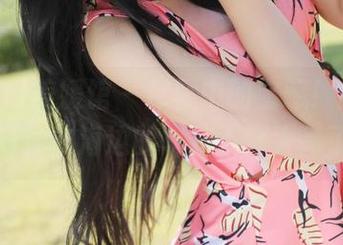 MyGirl美媛馆 – 库藏中的宝藏！唐琪儿的短裤，去海边的坎儿不会太高了吧？