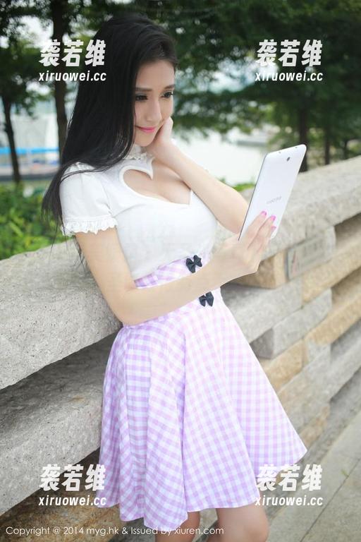 MyGirl美媛馆-唐琪儿il MyGirl美媛馆 - 无圣光写真下的唐琪儿il,圣诞红得有点不一样?