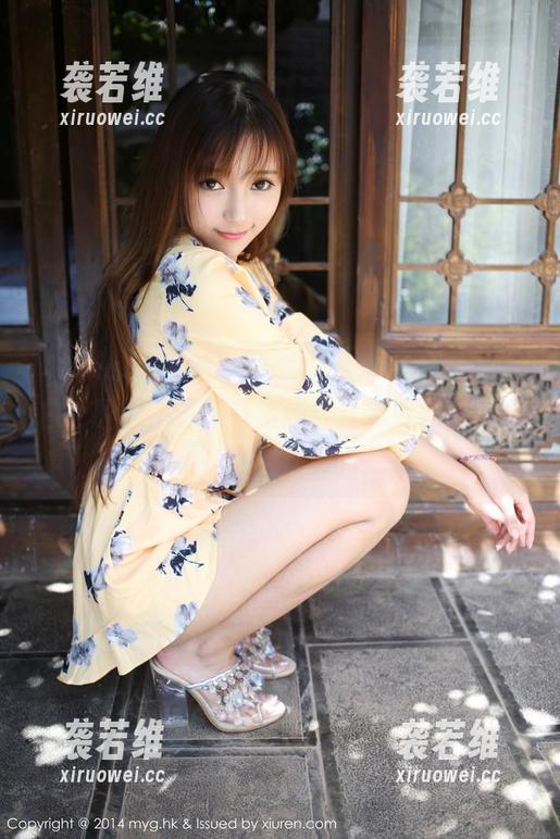 MyGirl美媛馆-果儿Victoria MyGirl美媛馆 - 看吧,果儿Victoria的白色原图,资源有点迷!我到底是在欣赏画面,还是在犯花痴?