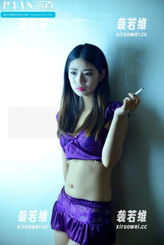 PANS写真 - 那份秘书气质，雅文的写真作品慢慢撩动。