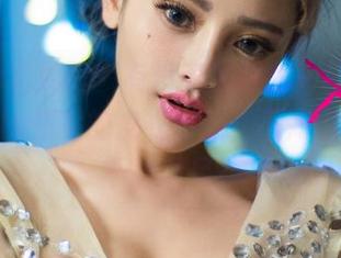 UGirls尤果网 – 有没有人跟我一样，想看Angela楚楚的皮衣资源，不知道这个能不能满足？