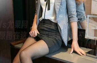UGirls尤果网 – 想看沉静的纯白吗？沈佳熹的原图在这儿，关键是，还是免费哦！