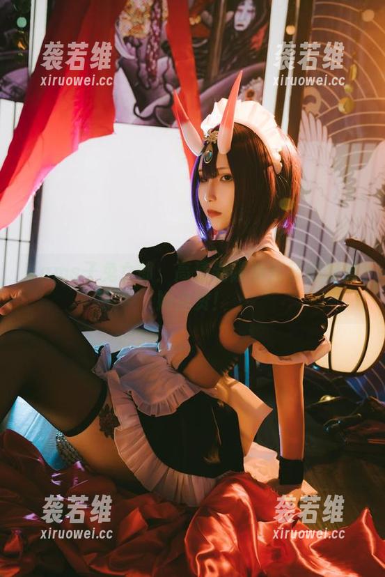 Vams子兔女郎：高清到隔着屏幕都想给她点赞！