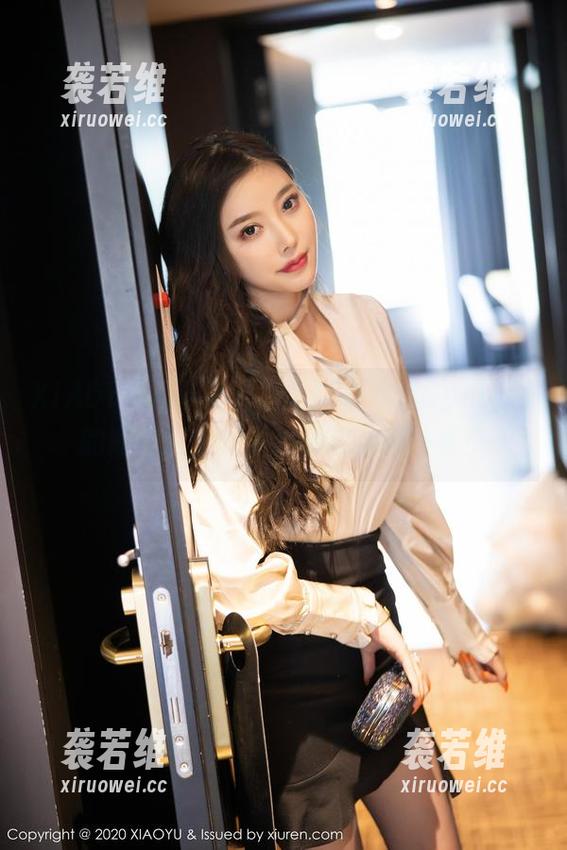 XIAOYU语画界 - 精选！杨紫嫣Cynthia的短裤照，光是选择就让我头疼！