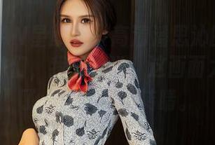 XINGYAN星颜社 – 高清潘思沁的圣诞作品，姐妹们，我只能说，这画面太过精致了，让人目不转睛。