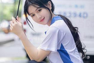 Xiuren秀人网 – 原图分享：当Emily尹菲变身女仆，满屏诱惑！