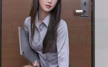 Xiuren秀人网 – 当summer宝宝遇上海边：一系列诡异的图片合集