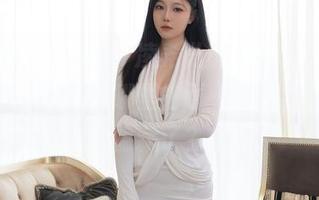 Xiuren秀人网 – 凌希儿的黑白合集，想问问，色彩到底哪里去了…被放弃了还是隐藏了？