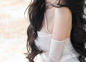 Xiuren秀人网 – 小茉莉jasmine的厨娘图集：我本以为是温馨的厨房，没想到…