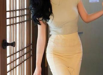 Xiuren秀人网 – 当“小茶茶tea”遇上网袜：写真合集你敢看吗？