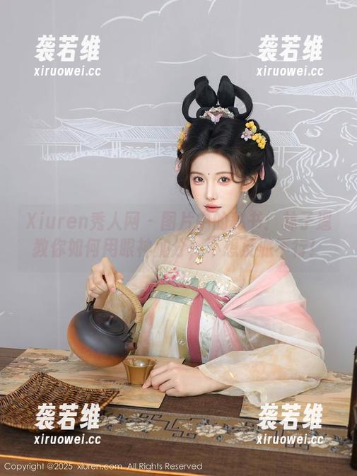 Xiuren秀人网-林子遥 Xiuren秀人网 - 图片中的秘书:林子遥教你如何用眼神加分,不想反派不行!
