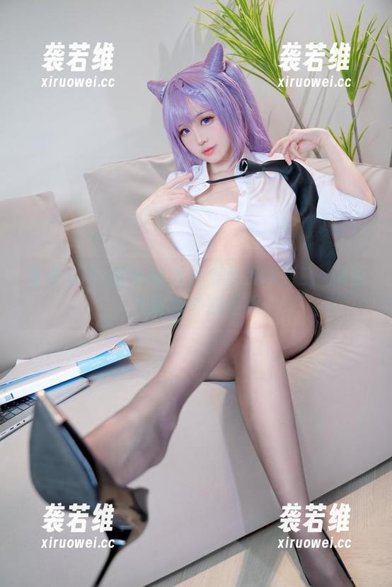 miko酱ww 看看miko酱ww如何穿搭NIKKE:海伦礼服意外的惊叹