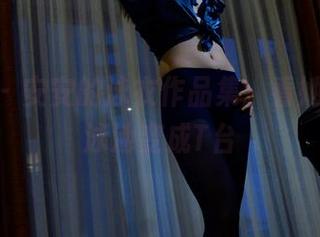 pans – 安安的泳衣作品集：看她如何让泳池变成T台