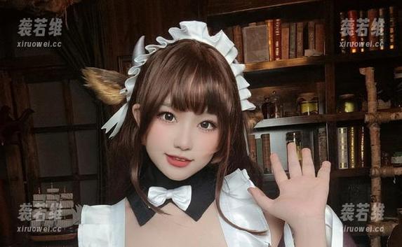 七七娜娜子 欣赏七七娜娜子的御姐图集,一边叹息:“这气场,我顶不住啊。”