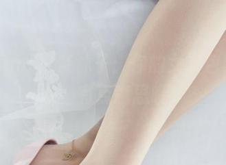 丽柜ligui – 奈沐子：你的女友包裹请查收，有点意思哦！