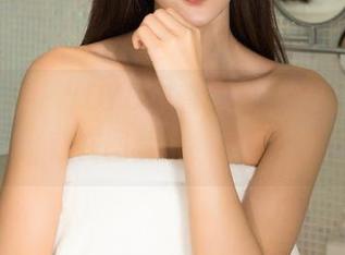 克拉女神 – YOYO穿着毛衣，能把我眼球钉在图片上，绝了！