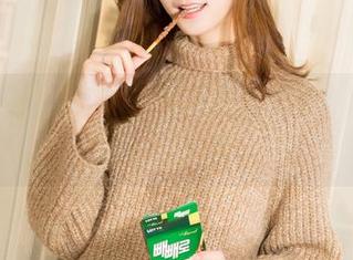克拉女神 – 最新！薇薇户外图包，早就料到你会想看。