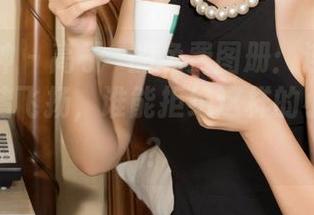 克拉女神 – 高子琁的免费图册：连衣裙看得我思绪飞扬，谁能拒绝这样的小清新呢？