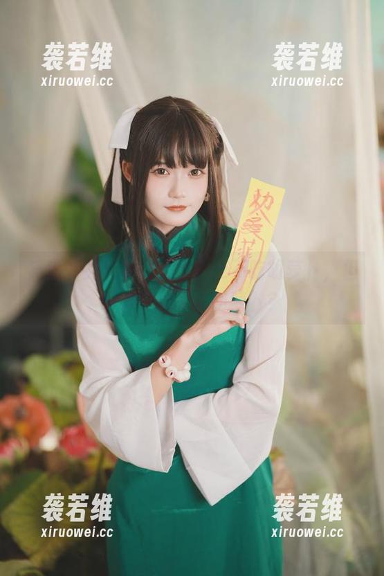 兔子Zzz不吃胡萝卜 舞狮少女写真:兔子Zzz不吃胡萝卜,但好像忘记了带胡萝卜?