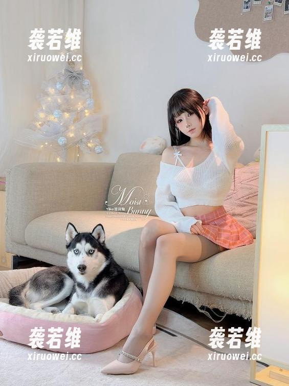 咬一口兔娘 这还是咬一口兔娘吗,这组圣诞写真绝了,cos自然又真实,高清到不忍直视。