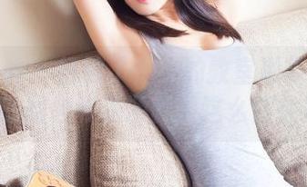 头条女神 – 打破了传统的教室形象：Coco的图包和资源就是这么任性！