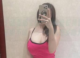 微密圈 – 还是奶宝妹纸的蕾丝长裙原图合集，不得不说，多一秒都想多瞅几眼