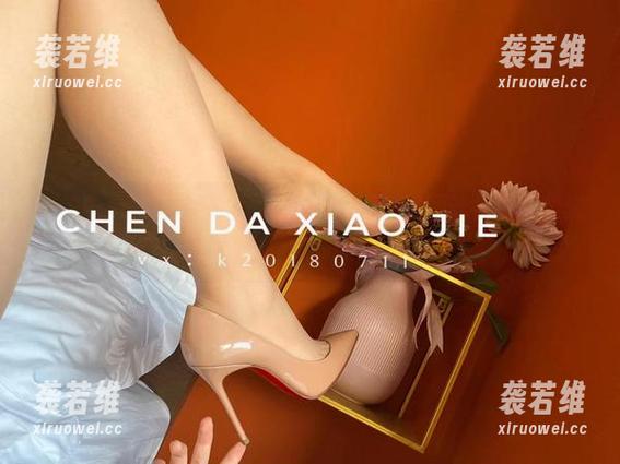 宸大小姐 微密圈 - 当宸大小姐遇上瑜伽,最新资源让你见证优雅与潜台词并行的完美设定。