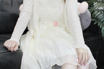 小众视觉 – 原图里每个角度的探险，洁洁的裸足到底有多撩？
