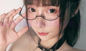 来自小泉学姐吖的夏日私拍原图：好吧，真是有毒