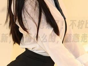 尤蜜荟 – 他来了，他来了！不柠bling的图片更新，剧情什么的，随意走起吧。