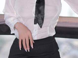 尤蜜荟 – 无圣光写真：欧阳LuLu和JK的太空漂流记