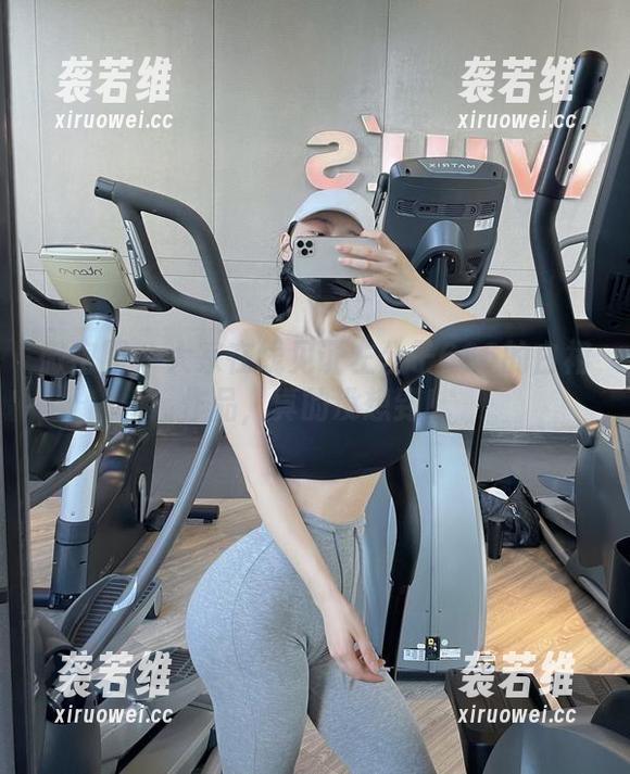 左公子666 微密圈 - 大家在线见证左公子666的白裙作品,真的没想到!