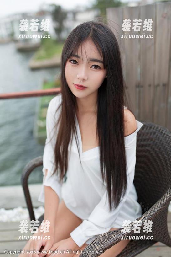推女神 - 乔恩夕真乃丝袜届的风云人物，美图满天飞，资源却稀缺得和李子一样