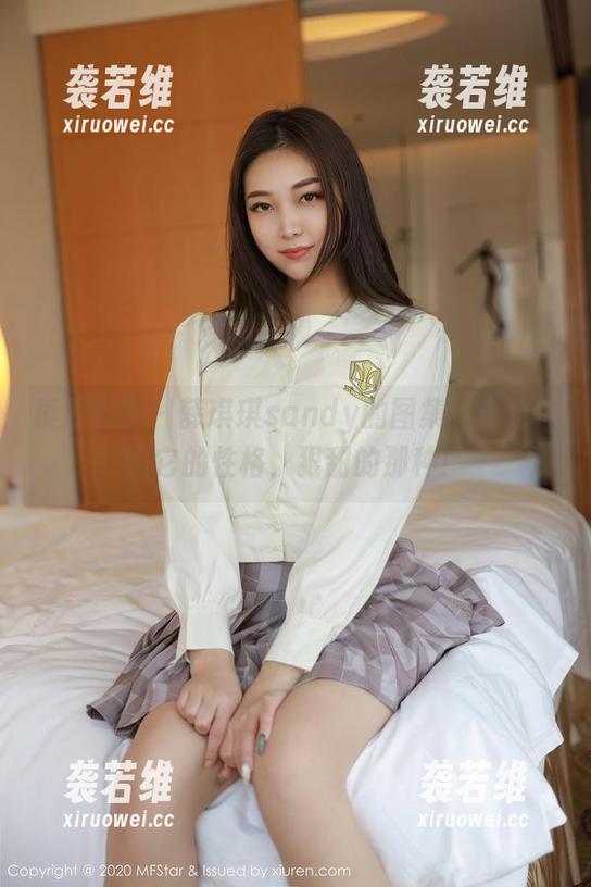 模范学院-薛琪琪sandy 模范学院 - 薛琪琪sandy的图集:套装也有它的性格,狠甜的那种!
