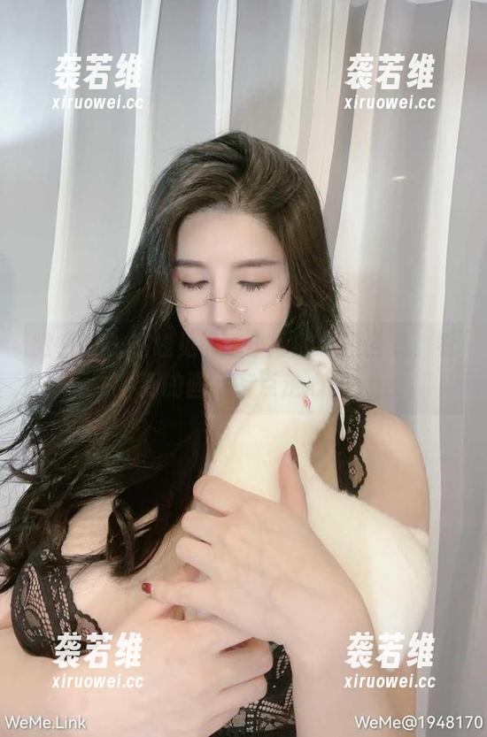 微密圈 - 在线见识猪小七的校园合集，看到的画面有点走心。