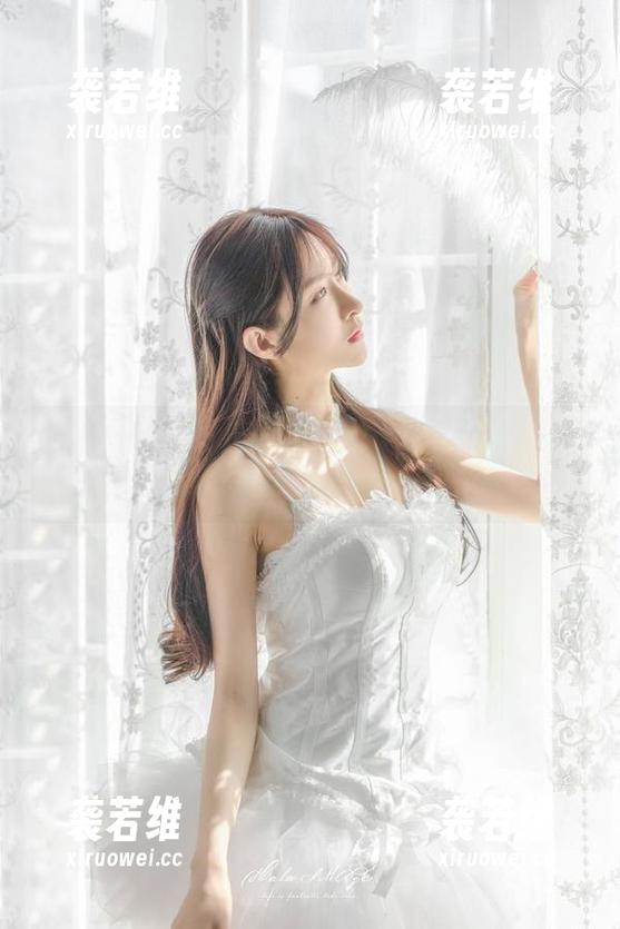 王羽杉的天使写真：有点像梦，或者说是气泡？