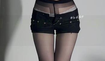 微密圈 – 私拍中的白龙猫女：礼服穿错了还是穿对了？