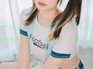 冬季保暖不靠厚重的棉袄，神乐坂真冬黑丝睡衣照片合集，谁说美丽不能冻手？