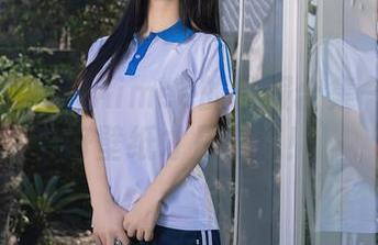 秀人网 – 久久Aimee的校服合集——一张好壁纸才是王道！