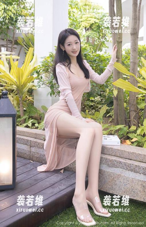 秀人网 - “媃柔rourou”体操服：免费下载，让你也想重返青葱岁月