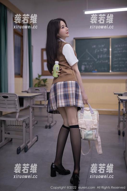 秀人网 - 袁圆的厨娘时刻，在线欣赏原图里的烟火气