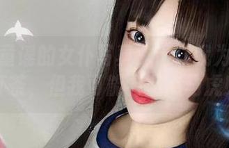 章鱼小童谣的女仆写真：请让我为你准备杯茶，但我可能会撒点马虎！