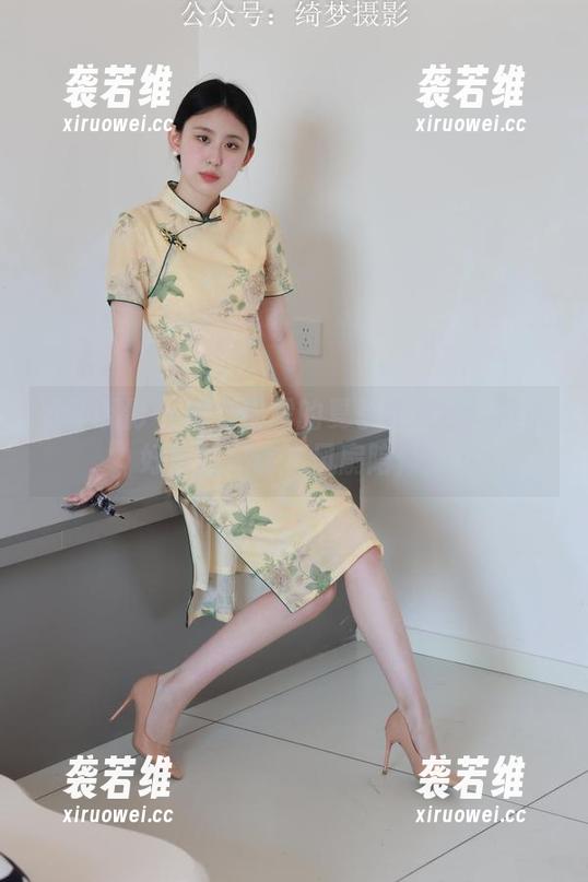 绮梦摄影 - 精选露露的夏季照片包：谁说好身材只该有风扇陪伴？