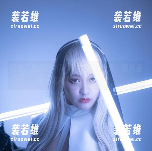 这组“脱尾巴Mizuki”校服合集，照片里每一帧都是回忆和狂欢！